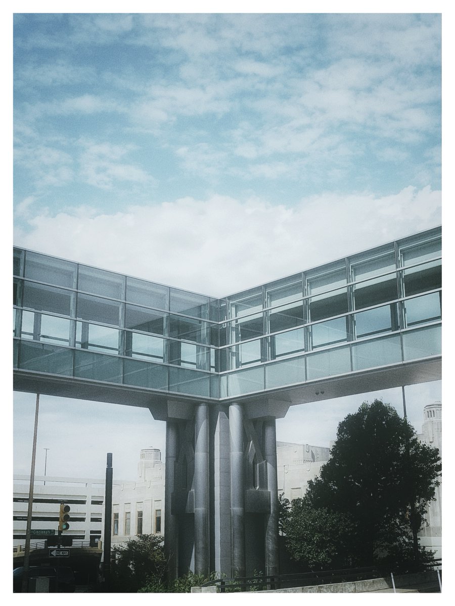 Idle_pht's tweet photo. #photography #urbanphotography #photo https://t.co/iUbbTMVNHB