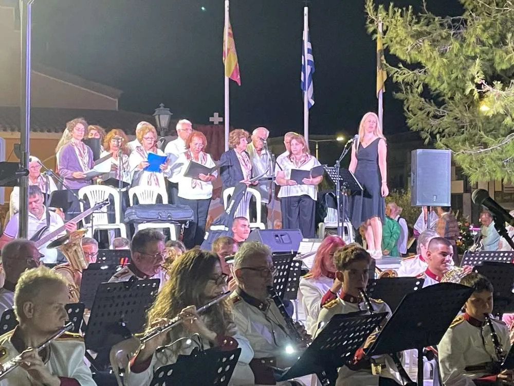 Kirkinews's tweet photo. Χρυσοστόμεια 2026: Έπεσε η αυλαία της Δ΄ Επετειακής Εκδήλωσης «Αντάμωση με την Παράδοση»(φωτο): Με μία εντυπωσιακή εκδήλωση σε συνεργασία της Μικτής Χορωδίας του Ι. Ν. Παναγίας… https://t.co/35g7wfoGuz #FEATURED #ΕΠΙΚΑΙΡΟΤΗΤΑ #70ΧΡΟΝΙΑ #ΕΓΚΑΙΝΙΑ by https://t.co/mP7s0g4yHF https://t.co/XLsSTkulZC