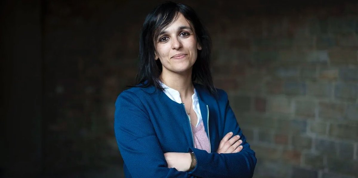 electodatos's tweet photo. ‼️🫐Sílvia Orriols sobre la 🚧inmigración:

➡️“No es una cuestión de origen, ni de color, sino que es una cuestión de actitud. Quien viene aquí a delinquir, a vivir de subsidios, a cuestionar nuestras leyes civiles, nuestra civilización occidental, no ha de tener cabida en nuestro país. A largo plazo, esto es una amenaza”.