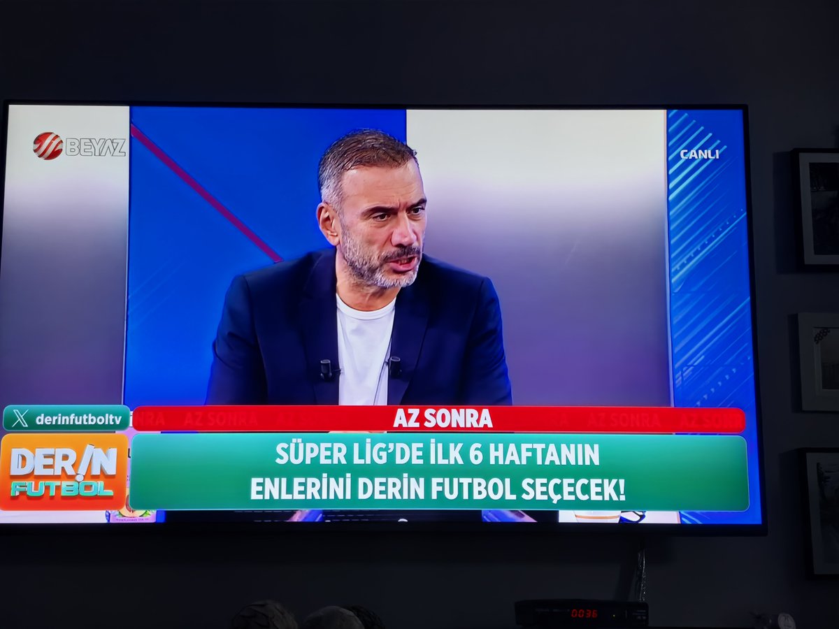 HMZEGMN's tweet photo. @derinfutboltv Sarı kırmızı yeşil yakışmıyor yapmayın..? Lütfen renkler değişsin https://t.co/I8WCFtvGaG