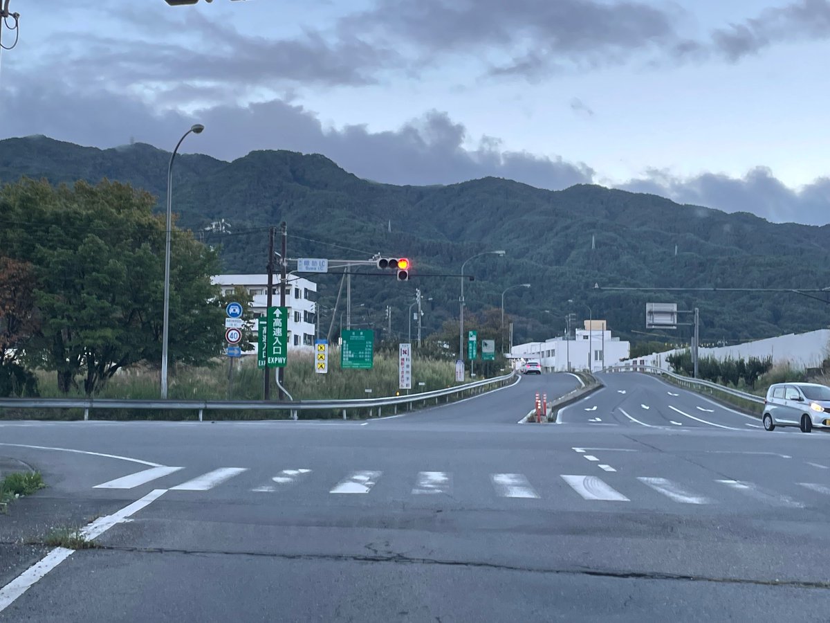 Iwahibari's tweet photo. 行くか https://t.co/tlW6j8ly6j