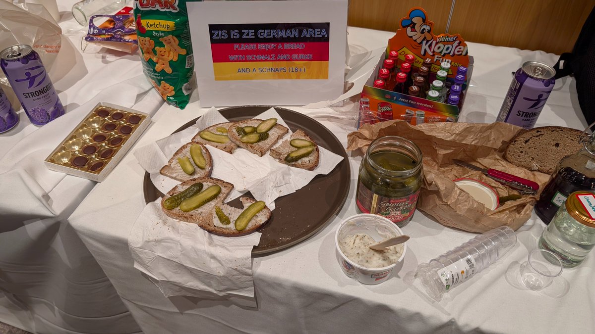RodebertX's tweet photo. Laid out some classic German Late Night Snacks and Drinks at #shoncon. It was all gone in the end, glad everyone enjoyed it ☺️ (some guy even took the pickle jar home!) https://t.co/QifOhayyAS