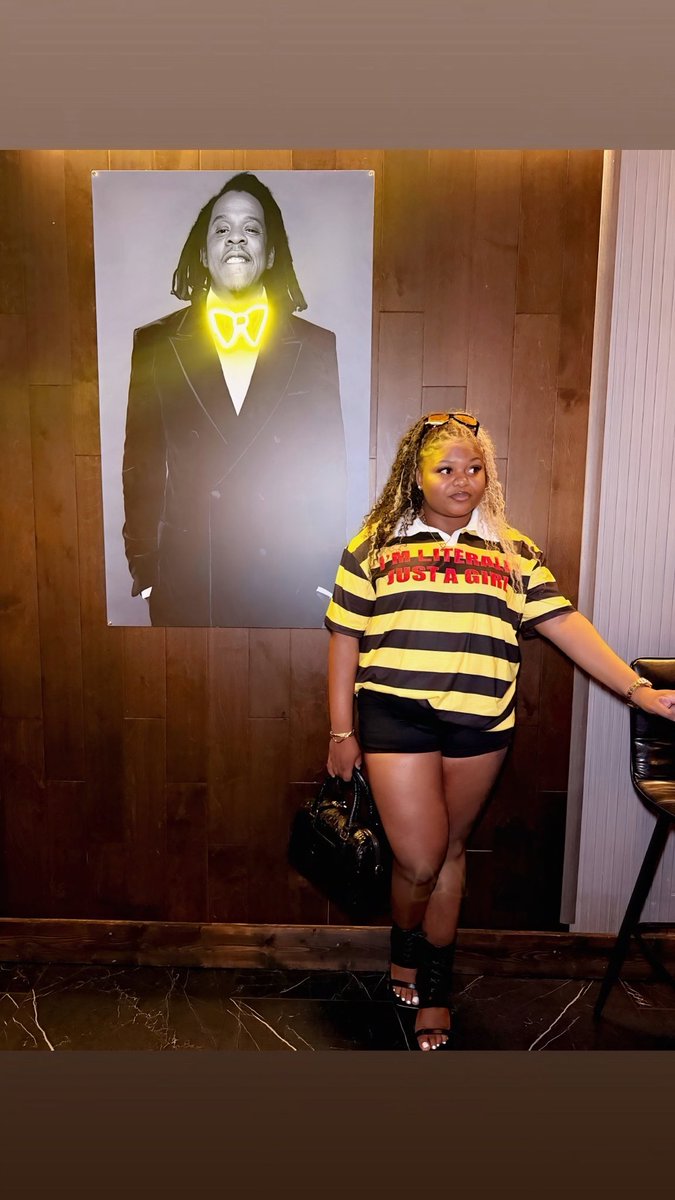 _nonchalantk's tweet photo. Too fine to be this humble 💛🖤✨ ##break’em https://t.co/4wEOGXfUFF