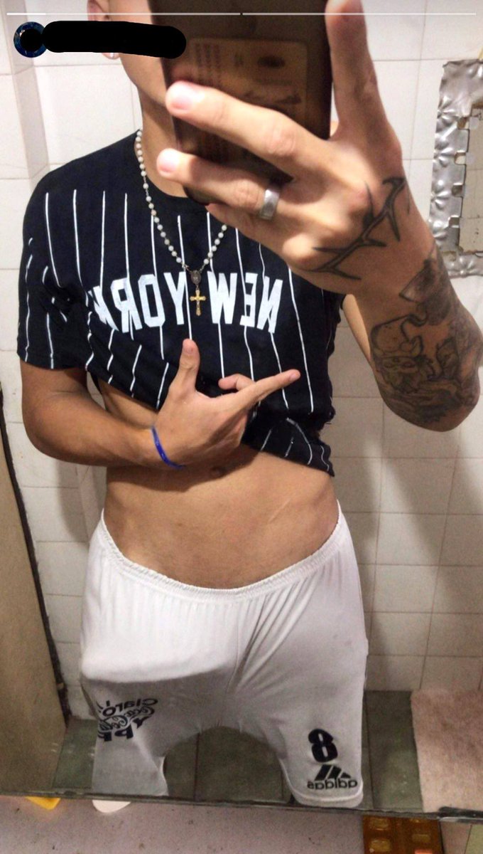 machosprepy's tweet photo. Packs de paraguayos 🥵🍆👉🏻 https://t.co/pWUX3VbOOm https://t.co/tOdno9SsnO