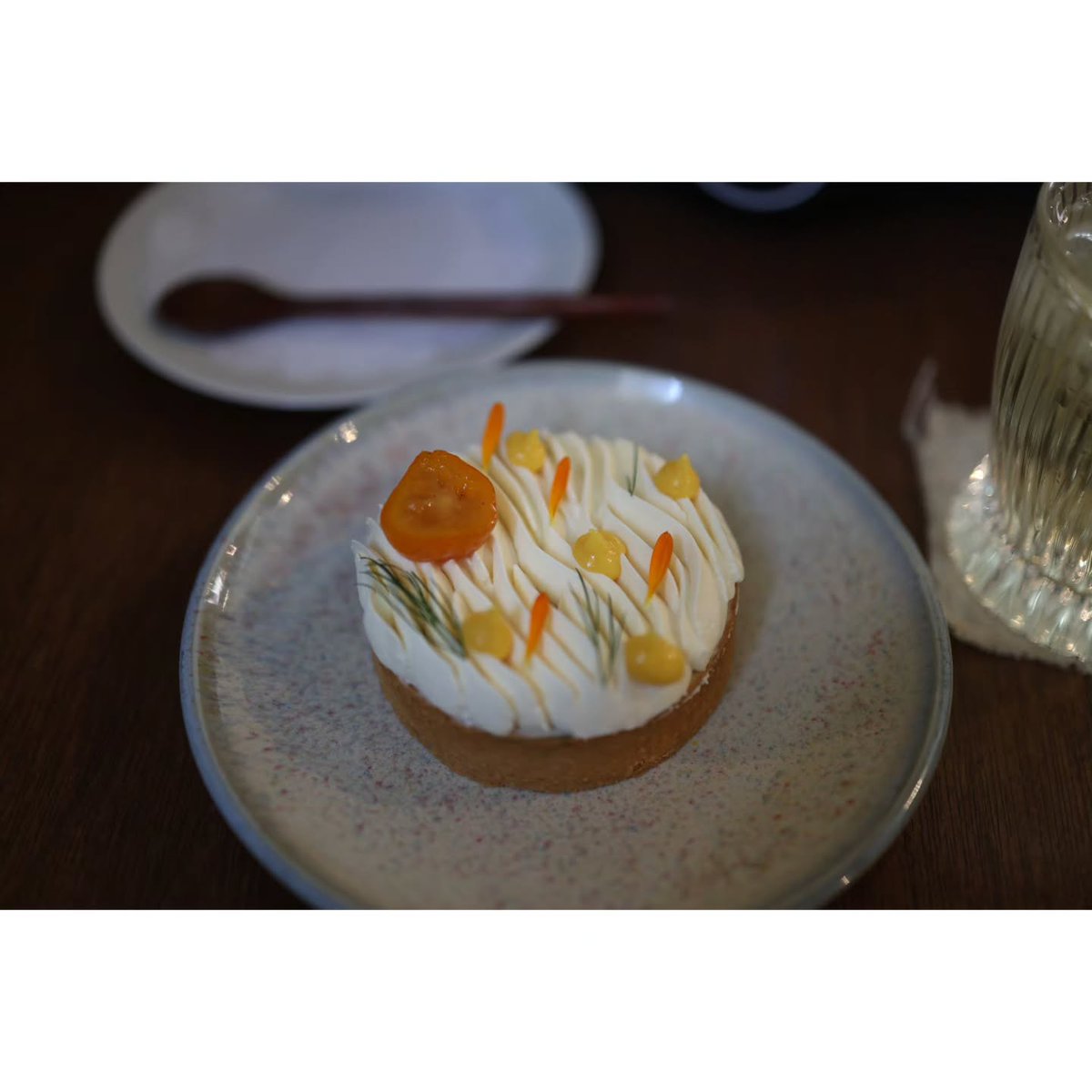 JenniKile's tweet photo. Noialt @neualt. kr 
Busan’s top dessert café, Noialt. I visited in 2024 and returned two years later. The dessert selection is small but seasonal, and the excellent tea lineup never disappoints. A must-visit in Jeonpo! https://t.co/zLlOqnJtZd