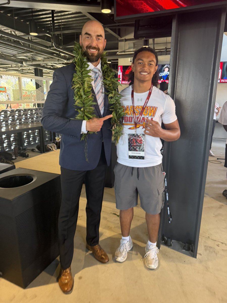 ElijahLeleimene's tweet photo. Great visit! Got to see @AztecFB in action. Everything matters! 

@TheHC_CoachLew @CJPollard1 @CoachWhiteEra @SeanDillonSDSU @BarstowFTBL @CoachWeev_Goat @CoachMulitalo @ZNiusulu @GregBiggins @BrandonHuffman @CKennedy247 @alecsimpson5 @latsondheimer @adamgorney @mrsnoelani @Coach_Clay7