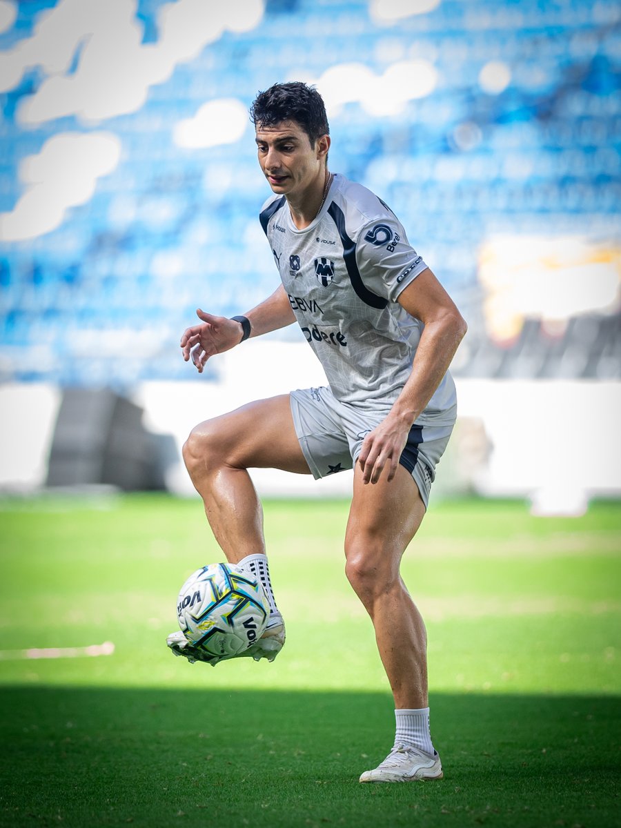 Rayados's tweet photo. Hoy se entrenó en casa.🏟️🔥 https://t.co/LKyDcUv8sC