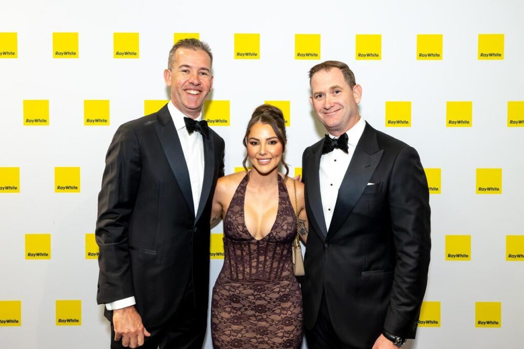 eliteagentmag's tweet photo. She walked into a real estate office at 19. Eleven years later, she owns part of it.

Jasmyn Calgaro has bought into Ray White Nepean Group, joining principals Mark Jennings and Tim Doyle as a business partner in the western Sydney office.

The numbers back the move – Jasmyn is in the top one per cent of all Ray White salespeople nationally, settling more than 130 transactions last year alone.

She built her business the old-fashioned way: door-knocking, community engagement and showing up every single day.

"To go from being a 19-year-old walking into my first real estate office to now being a business partner in a group I love is something I'm incredibly proud of," Jasmyn said.

Co-principal Mark Jennings said the partnership reflected both her sales results and the values she's instilled across the group.

Her advice for agents starting out? "Think outside the box, add value wherever you can, and speak to as many people as possible every single day. There's no substitute for hard work but if you trust the process, it eventually pays off."

What's the one habit that's had the biggest impact on your career in real estate?

#realestate #eliteagent #eliteagentmag #realestateagent

https://t.co/3ppZC6YBsa