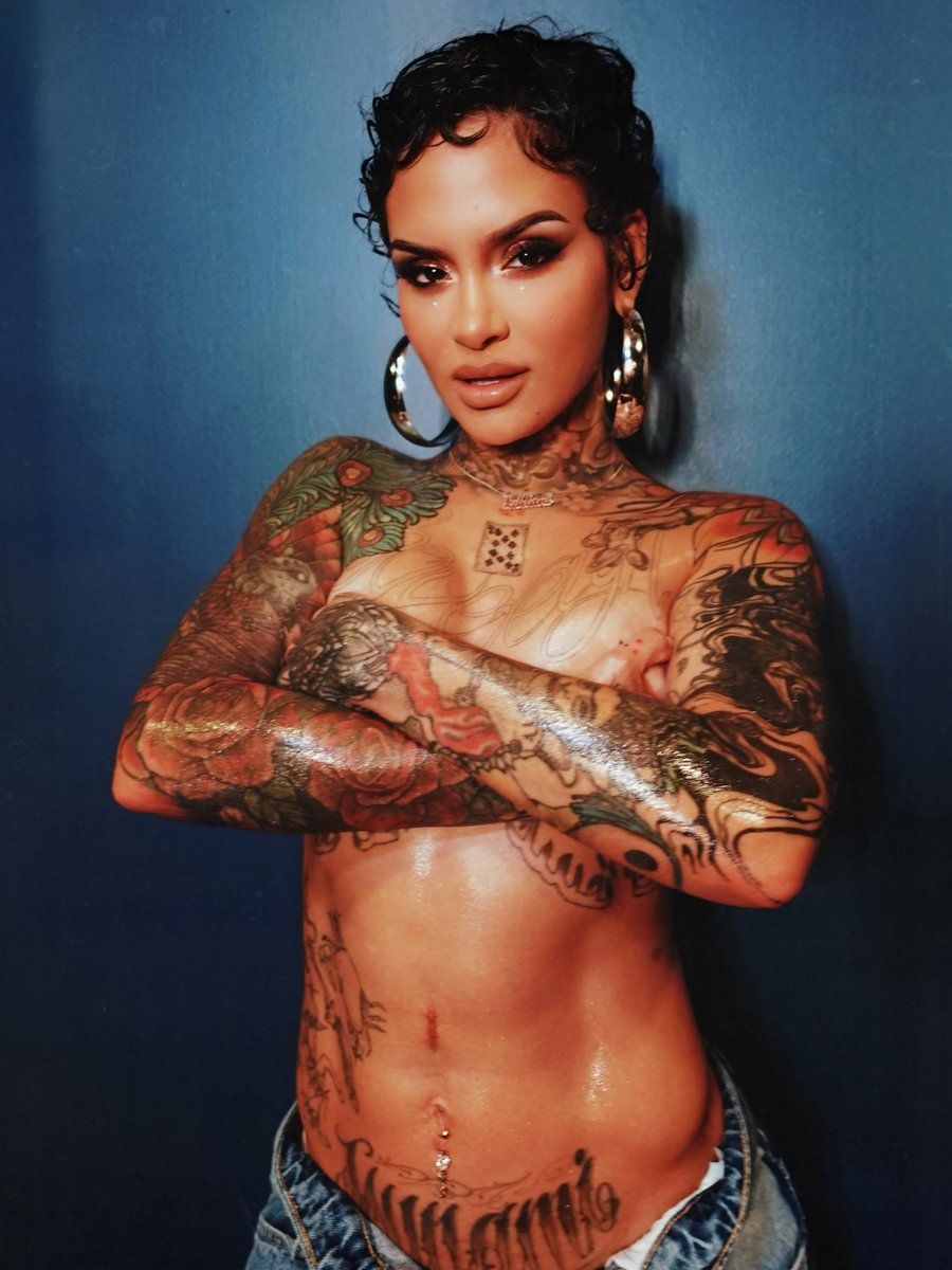 kehlanidiaryy's tweet photo. Kehlani just casually breaking the internet on a random day 🔥🐦‍🔥

📸 | Kehlani via instagram 

| #Kehlani https://t.co/bnhtqbXbLp