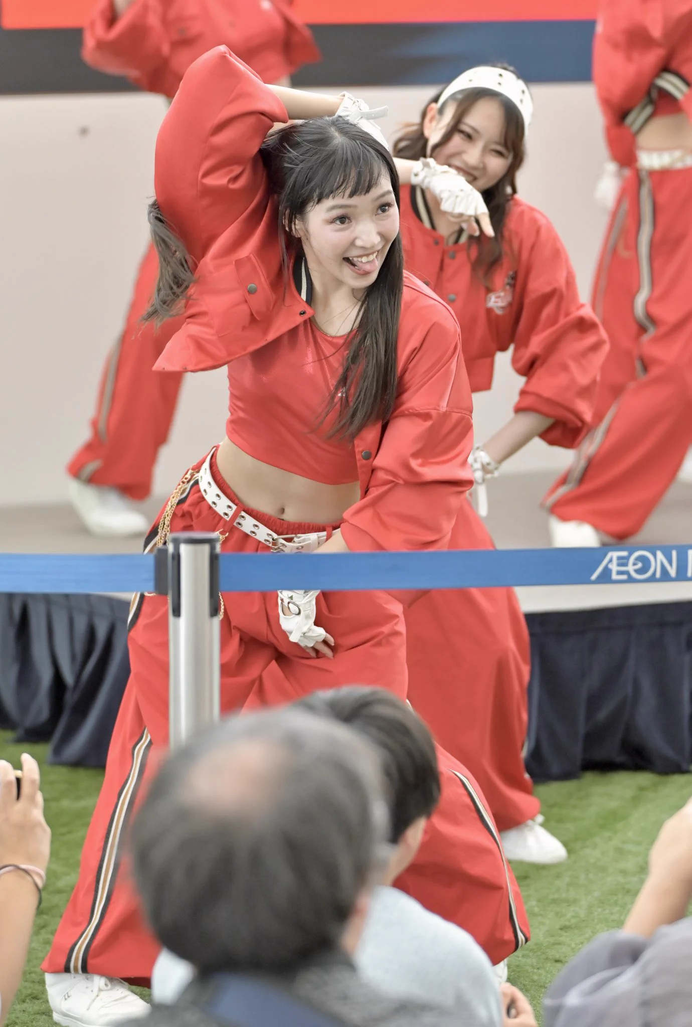 チアリーディングウェア 上下セット　赤 DORIさんin 牛の会&鹿の会 on X: 