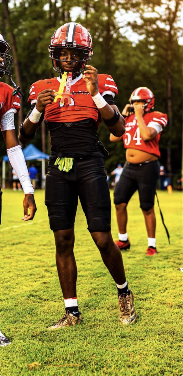 ChrisBarnes2745's tweet photo. Week 3 Film!!

Check it out https://t.co/vbh9C0h2lq @ChadSimmons_ @247Sports @Coach_OC14 @TomLoy247 @PrepRedzoneMS @PrepRedzone @LaneBrady1 @ESPN3ALLDAY @CoachCoryYork @jarereimonenq https://t.co/jpvbHAFqZU