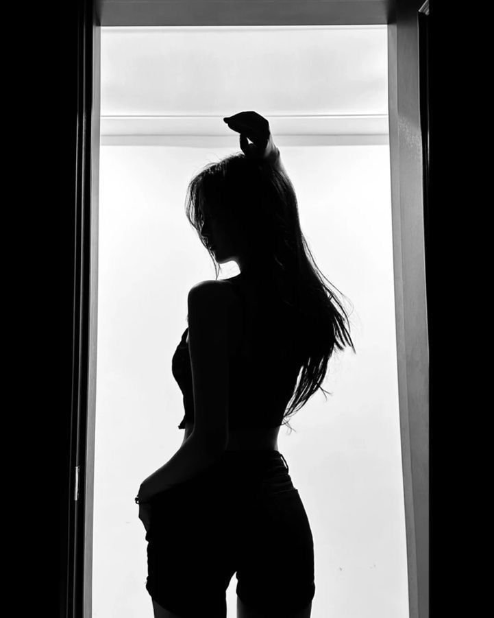 P0IS0NEDLOVE's tweet photo. ㅤㅤㅤㅤ
ㅤㅤㅤㅤᅠᅠᅠ❝ 𝓔𝘃𝗲𝗿𝘆𝗯𝗼𝗱𝘆 𝗄𝗇𝗈𝗐𝗌 𝘁𝗵𝗮𝘁, 𝖨'𝖺𝗆 𝗮 𝗀𝗈𝗈𝖽 𝗴𝗶𝗿𝗹, 𝗈𝖿𝖿𝗂𝖼𝖾𝗋. ❞
ㅤㅤㅤㅤㅤㅤ #seductivesunday #freerol #sexrol 
ㅤㅤㅤㅤㅤㅤ https://t.co/8y2p6fKti8