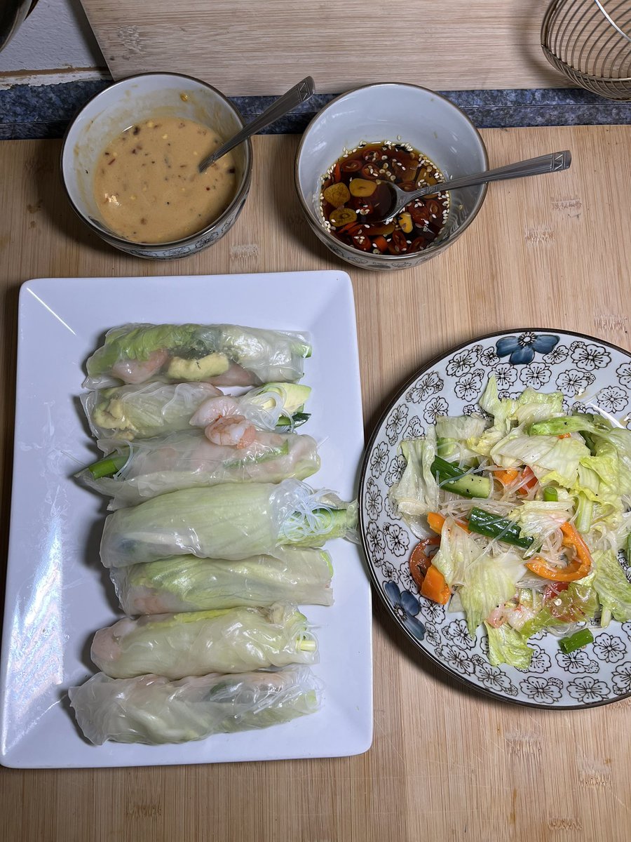 Agent99c's tweet photo. Rice paper spring rolls for a nice Sydney spring day
#spring #springrolls #foryou #foodie #eatwell https://t.co/RmqSY5GiwL