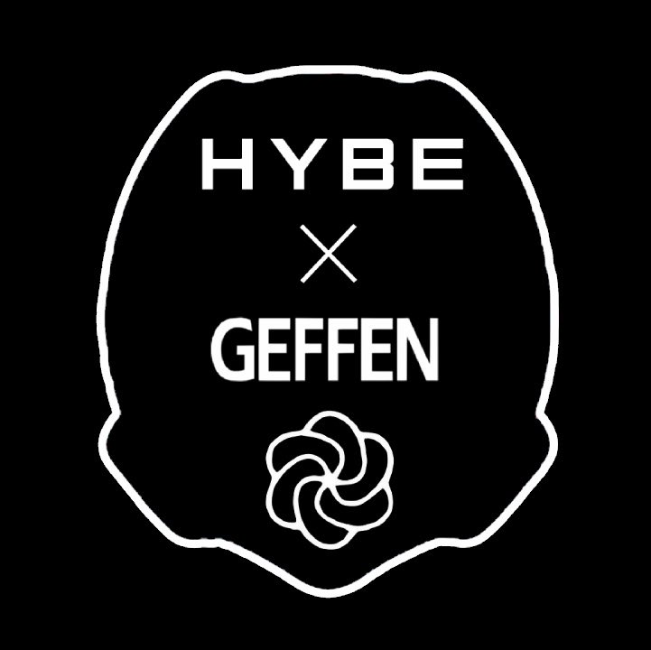 AGORA_HlLLS's tweet photo. 🚨Hybe X Geffen has announced that KATSEYE is currently recording a full studio album, with plans for approximately 14 tracks and features from high-profile female artists. 

Hybe X Geffen called the project ‘their biggest comeback to date’.

🔗https://t.co/M4W9Pbk2Mi https://t.co/7H62gLAJkw