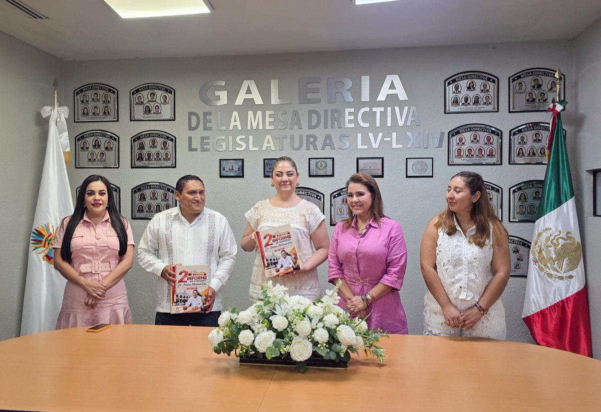 ErikaLuhrsC's tweet photo. Me dio mucho gusto acompañar y reconocer a nuestro presidente municipal de #Tlalixtaquilla, Jerónimo Maldonado Vera, por la presentación de su Segundo Informe de Gobierno ante el @congresogro.
¡Muchas felicidades por este ejercicio de transparencia y rendición de cuentas! 🧡🤝 https://t.co/l18d8w7N01