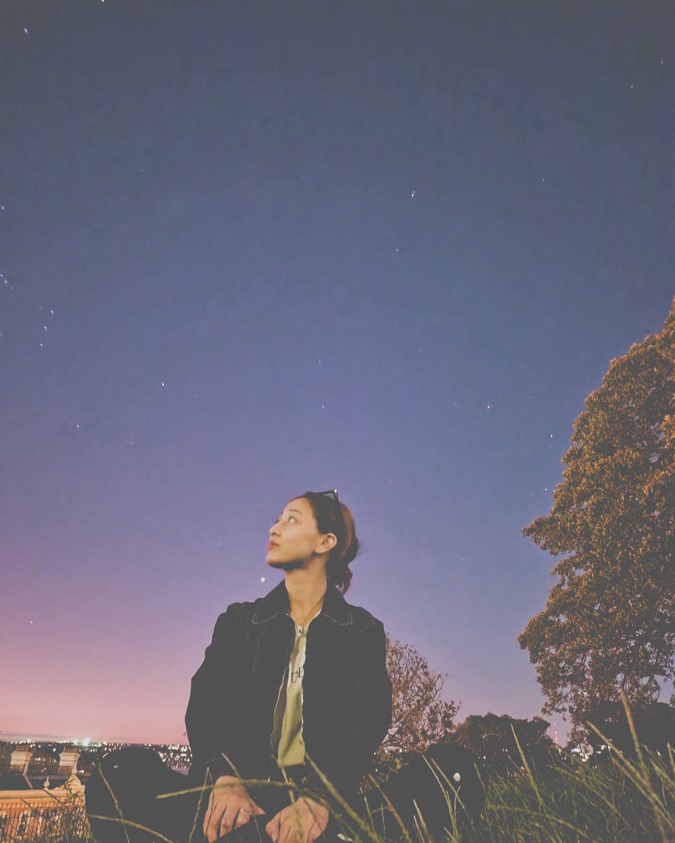Jijhyo's tweet photo. (&amp;.) me in my “look at the sky so i don’t have to look at my problems” era. working so far. https://t.co/dij56GitzD