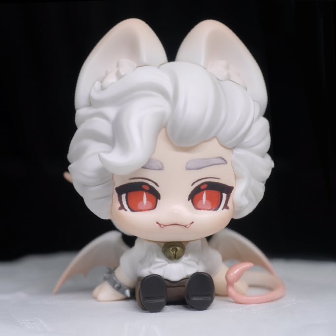 Gatsbys_lament's tweet photo. GUYS GO HELP FUND SEWYOUTOMORROW’S NEW ASTARION AND DARK URGE CHIBI FIGURES

They also offer blank figures incase you wanna customize yourself :3 https://t.co/HRV8tfLj2r