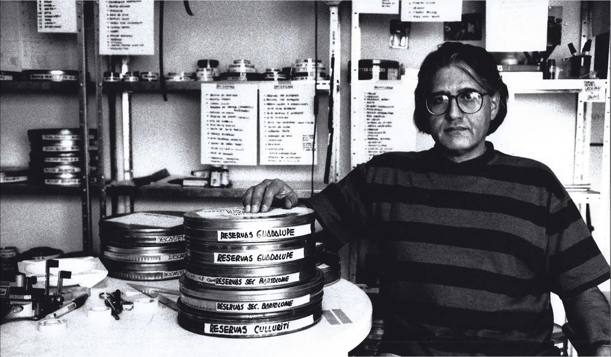 IcarusFilms's tweet photo. Icarus Films is deeply honored to have worked with Chilean master documentarian Patricio Guzmán (1941-2026) for the past 30 years. In commemoration, we’re making all of Patricio's films available to stream for free this week. Learn more▶️ https://t.co/KTgJbJ1Vs7 https://t.co/yKWZHrv2Ye
