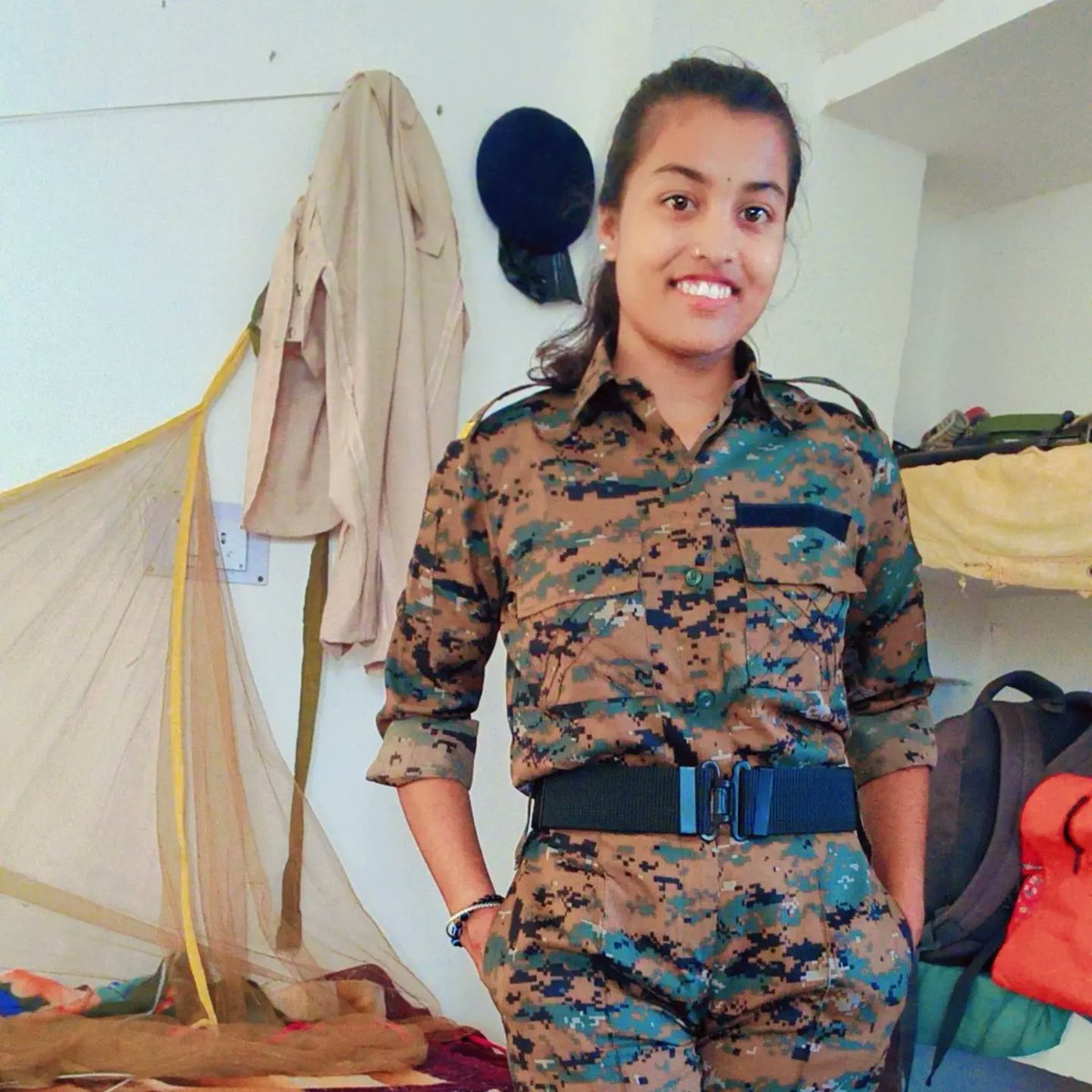 ClarePratoti's tweet photo. Over time, it’s not your passion that changes, but your status…
Your identity is built not by money, but by your own strength and uniform. Today is my birthday…
From tomorrow, a new chapter begins. August 26, 2026 | Birthday Girl https://t.co/oGoai1imia