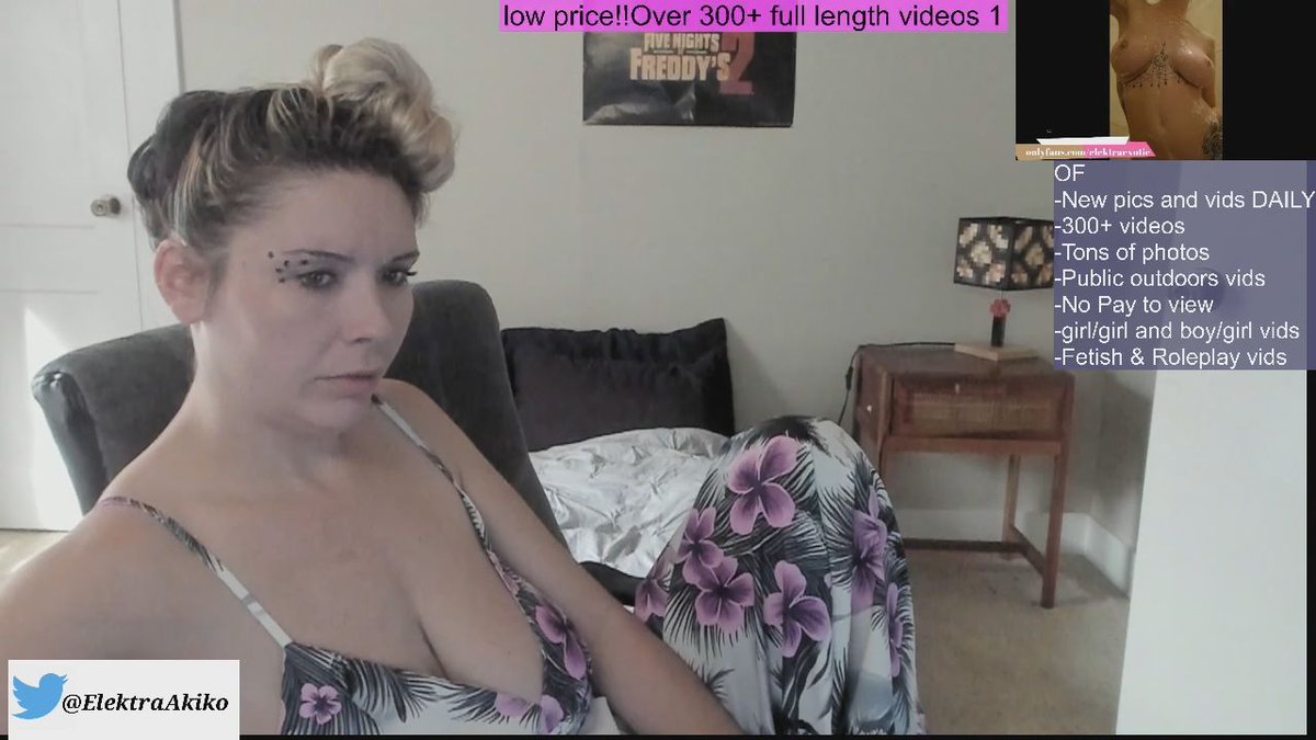 Elektraakiko's tweet photo. I'm online @MyFreeCams! Cum play with me;)  #onmfc https://t.co/qrflEVPiM7 💚 https://t.co/oPozse9opp