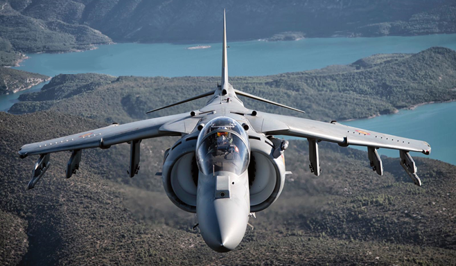 SystemaMaestro's tweet photo. Harrier y el MI 24 https://t.co/M1Sln72PVn