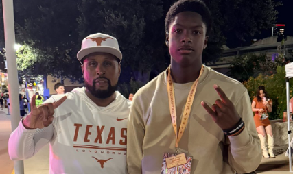 sixstarfootball's tweet photo. Lone Star Talent Picking Up Serious Steam, a look at Texas Talents

📈These prospects are building intriguing profiles across Texas🔥

STORY➡️https://t.co/26grVDDaHX

@MannyGutierrez_ @Ronnie2Fast @Camden_Lockwood @EJ_Lockwood @ColtLoftis97 @Dwayne_Long18 @AidenLoyden @AidenLudwi69771 @KureneMao @Nico_marquez27 @demarcusmathes2 @kaidenmccauley @Z_Mac2008 @diggymc2 @McCurryTy2028 @KadeAMcKee @Baron_meacham @EthanMeadows08 @SebasMedinaYHS @maps_mehis