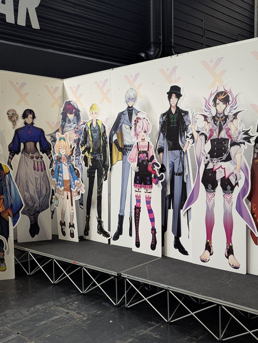 cynnamonsss's tweet photo. Vexpo was super super good!!! I got to meet Kaelix yippeee. It was such a great experience I'm glad I went through with the purchase!!

Everyone I met there were so nice as well and it was so cool to see those I've talked to before irl, I'll go back again fs (I wanna try to vend) https://t.co/JAOUnWtQsy