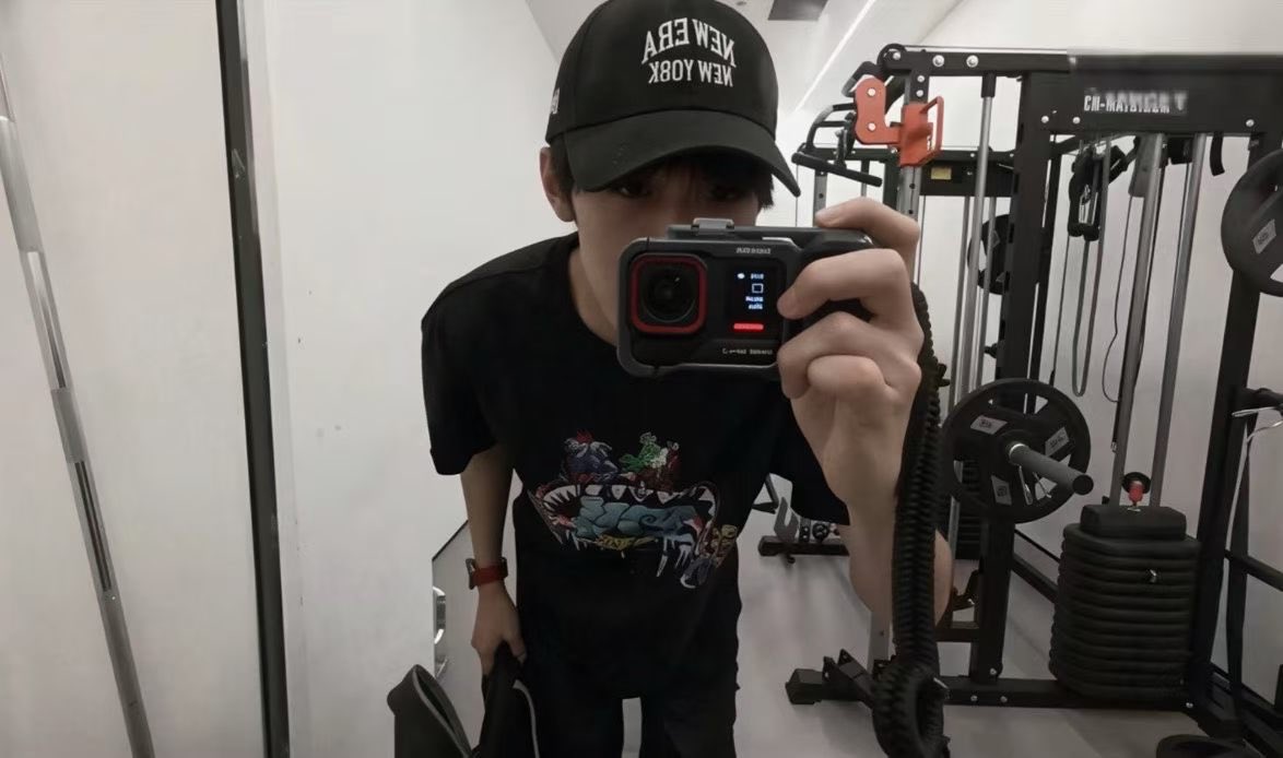 yxbsymhds's tweet photo. 07男高追我的时候 https://t.co/vrH3H1ouKM