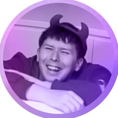 Rentheratat's tweet photo. #NewProfilePic @phandomeden I’m so fucking purple https://t.co/MP1UM6xZZs
