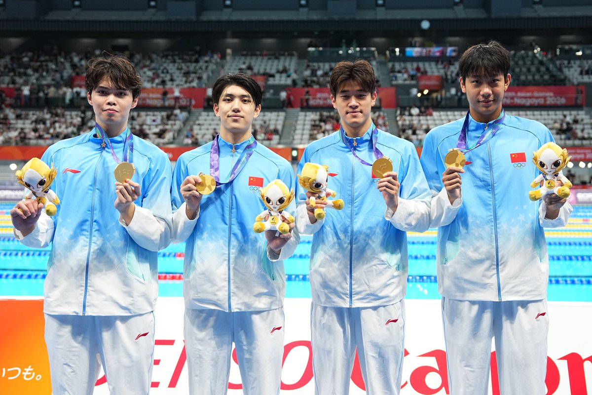 CGTNSportsScene's tweet photo. 🏊‍♂️🔥 WHAT A COMEBACK!

Zhang Zhanshuo delivered a sensational final-leg surge, chasing down Japan to help China win gold in the men’s 4x200m freestyle relay at the #AsianGames2026.

🇨🇳 China set a new Asian record of 7:00.17, ending a 16-year wait for the title in the event. 🥇 https://t.co/SHCAhZft1m