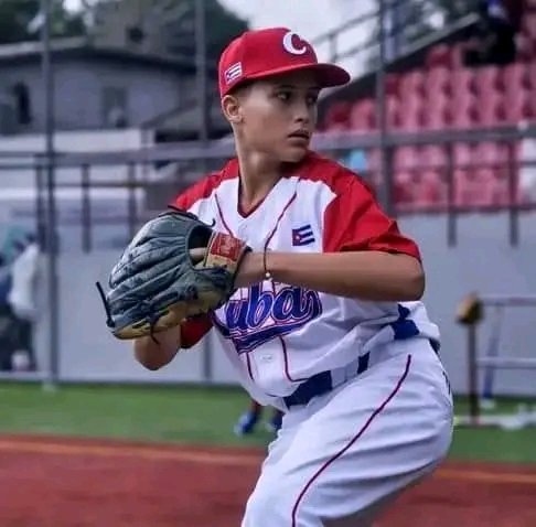 roberto_cmko's tweet photo. Alexandro Martínez Segura, holguinero de 14 años, será uno de los lanzadores del Equipo #Cuba que participará en la Copa Mundial de @WBSC Sub-15 en @GobYucatan, Mexico, desde el próximo 25 de septiembre. https://t.co/B0oAgs6sMx