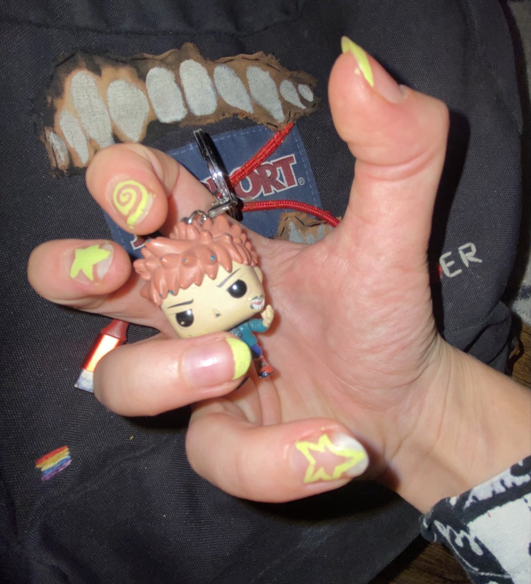 itadoritwt's tweet photo. i'm fucking Squeezing Him to death with my fucking Alien Hand with my fuckign  Funky Green Nails https://t.co/bJ4Qii2Vr8