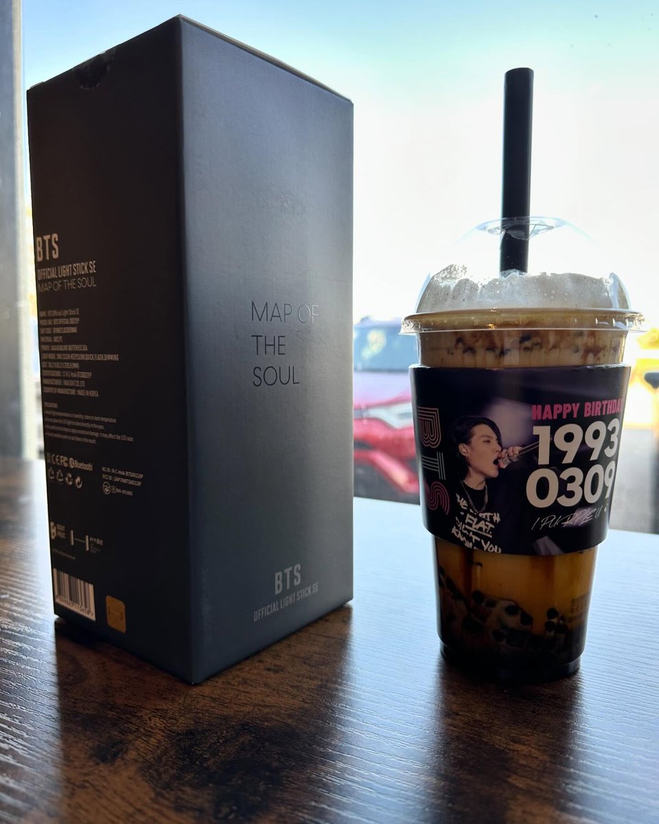 wendyduran3's tweet photo. The future’s gonna be OK. Happy Yoongi Day! https://t.co/xP0pfXQLG2