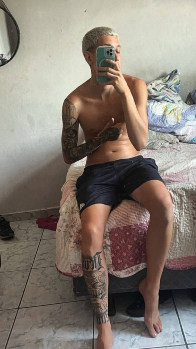 vulgoML21's tweet photo. Queles pique https://t.co/lEWeq9Yp7e