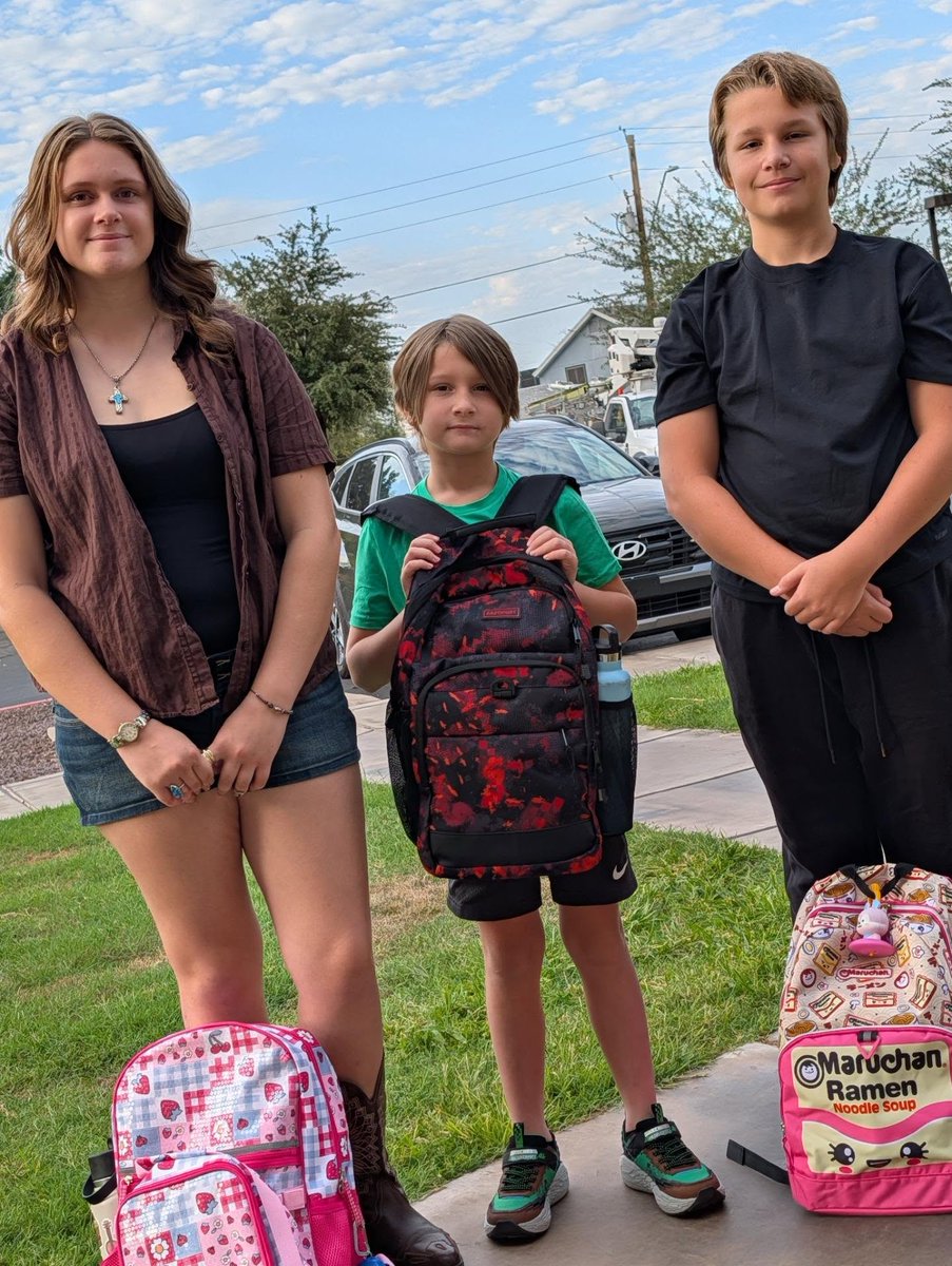 brunootavio7's tweet photo. Happy first day of school! Ashlyn begins her senior year, Atticus starts high school with algebra first period, and Abraham enters 3rd grade. So grateful the two oldest get to share a school this year. https://t.co/Y1FnaOBvsC