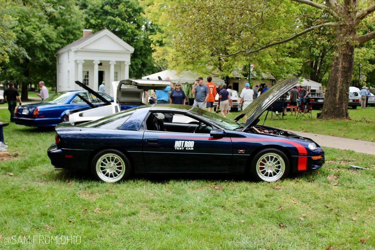 DennisBrooks44's tweet photo. 2002 "hot rod" camaro https://t.co/TYWulhcwkZ