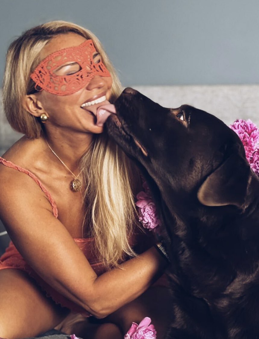 ISABELLAtc4z's tweet photo. Zoo model who gives her dogs pleasure
X
https://t.co/AvRGEtGj2H
#dogknotting #knotty #doglover #dogwhore
#knotted #animallovers #hypnotist #nfsw #dogtrainer
#Beastiality #weekendvibe #ti Show more https://t.co/M97Znnprot