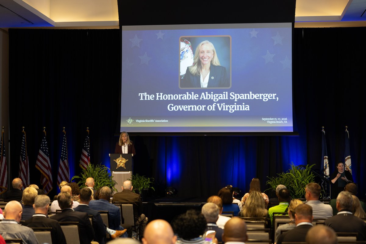 GovernorVA's tweet photo. I was honored to join the Virginia Sheriff's Association for their Annual Conference. Thank you to all of our brave law enforcement officials for everything you do to keep our Commonwealth safe. https://t.co/fIQRFuPQyh