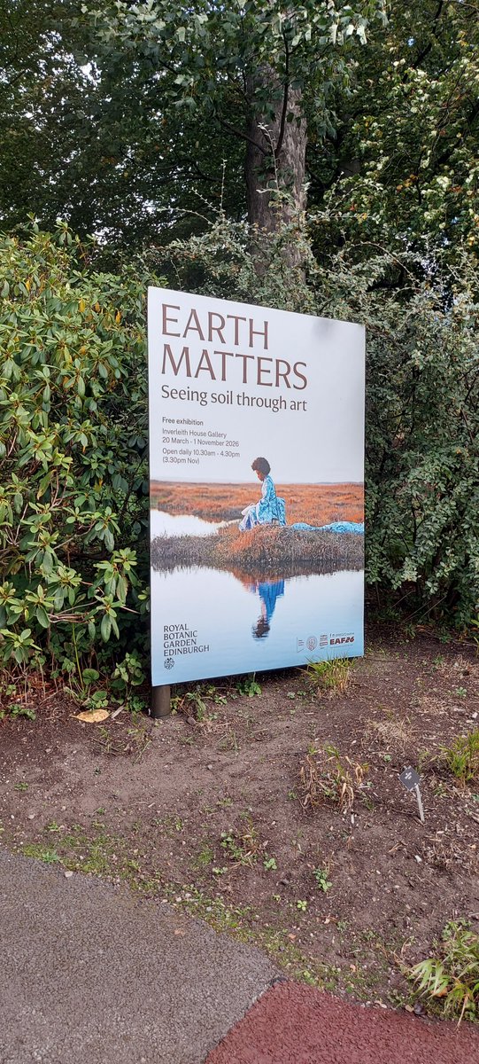 AnnDHenderson's tweet photo. Enjoyed visiting @TheBotanics today. The Earth Matters exhibition in Inverleith House is well worth a visit ( it's on until 1st November) #JamesHutton #EarthMatters https://t.co/DdB79UBSB7