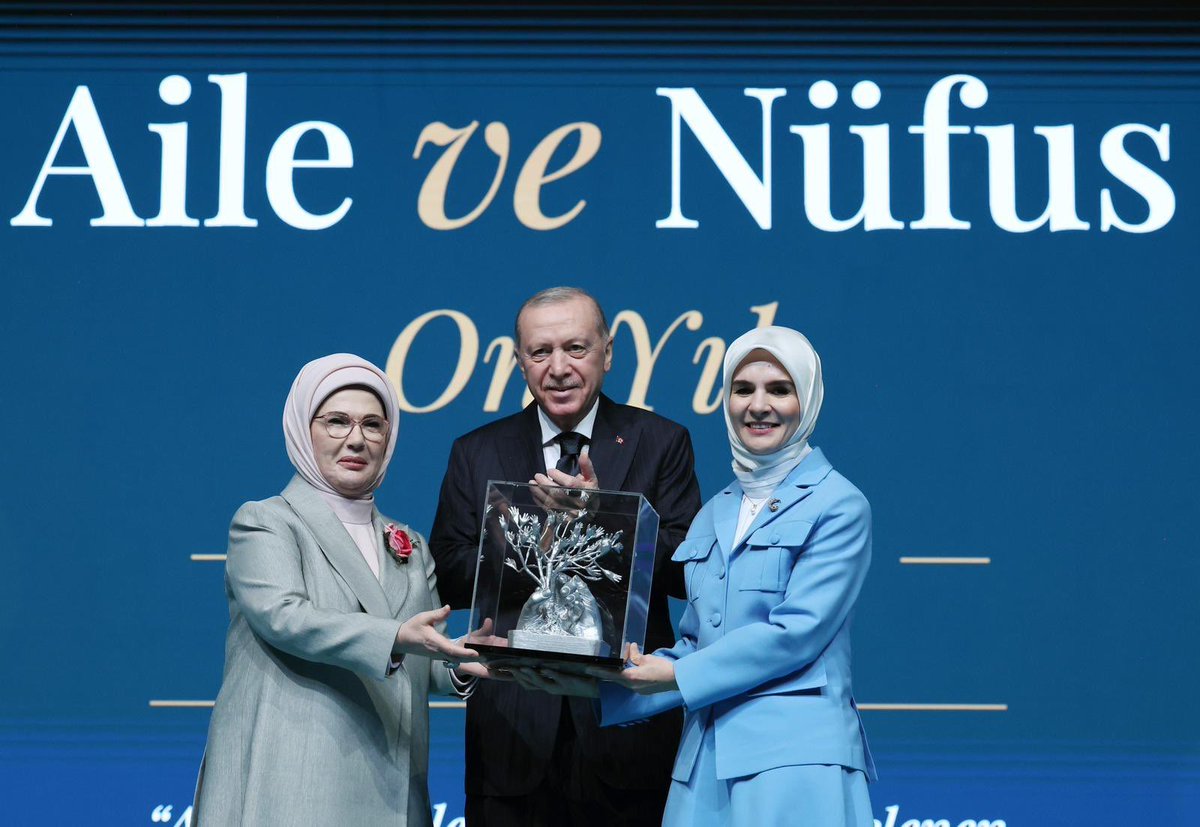 SertapPul's tweet photo. @MissPratisyen Aile ve Nüfus 10 Yılına yakışır #ilemrimüjdesi bekliyoruz. https://t.co/axFGzsOu5d