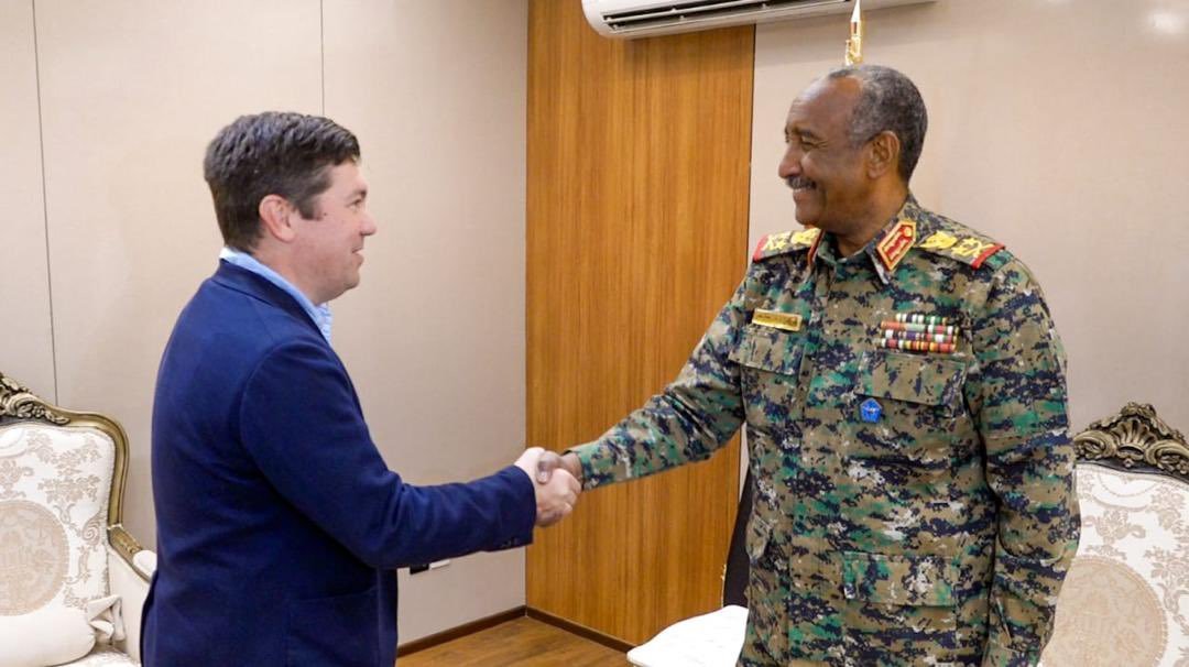 NabeilShakoor's tweet photo. @_hudsonc Cameron, #Burhan is under U.S. sanctions and travel/movement restrictions.
Does your activity related to him — including meetings like this — fall under FARA or not? https://t.co/CYpjkrGOIi