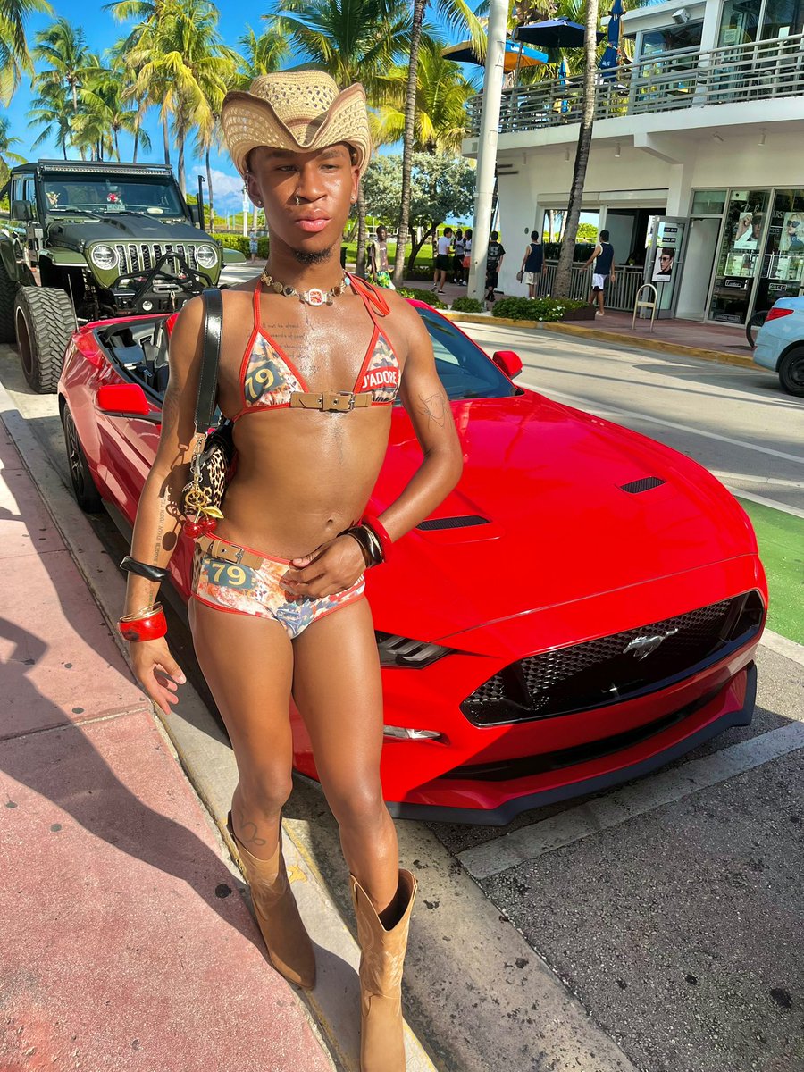 jforrjordon's tweet photo. howdy 🤠 https://t.co/NvckgqWlJ8