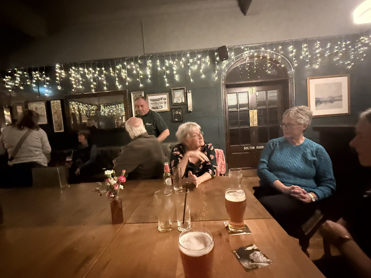 CromerLitterPic's tweet photo. A big thank you to @TheCliftonville for hosting our social evening again in the opulent surroundings of the Henry Blogg Room.

It was lovely to get to know some of our regular pickers and meet new ones too.

#cromer #litterpickers #litterpicking https://t.co/IgQuobKn9k