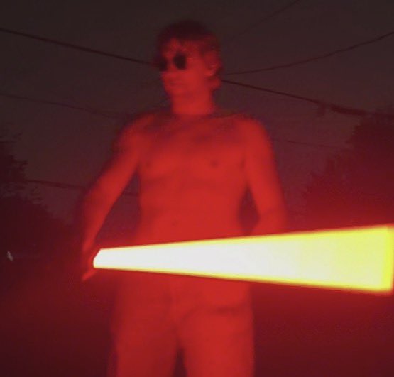 titfisto's tweet photo. Seeing red https://t.co/dcg8SG4hqi