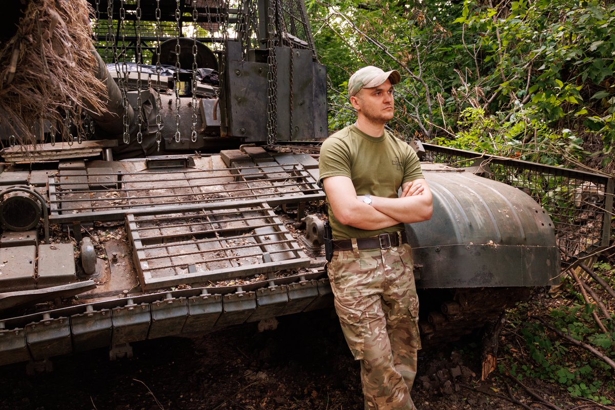 DevinSanLuis's tweet photo. After months of pushing, I can finally share some photos from my embed with the 65th Heavy Mechanized Brigade from the Zaporizhzhia front. https://t.co/zWOcQe6qV2