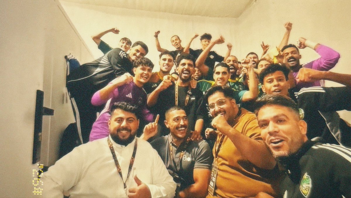 HA_falcons's tweet photo. الفريق الفايز بالكاس ☝🏼 
#RA2 https://t.co/eWvxu6XEEP