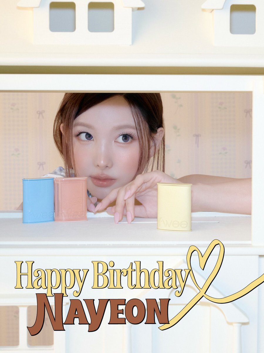 BwnTwc's tweet photo. なーたんセンイルチュッカヘヨ〜
#HappyNAYEONday https://t.co/VYtx5GFhzQ