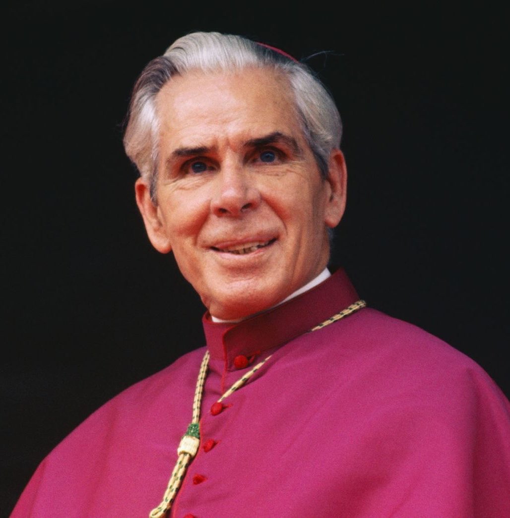 Sachinettiyil's tweet photo. At a time when television was still new in America, Fulton Sheen was reaching an estimated 30 million people every week. Millions of Americans sat in front of their television sets to hear a Catholic bishop speak about God, morality and the meaning of life. https://t.co/MzrOIypilm