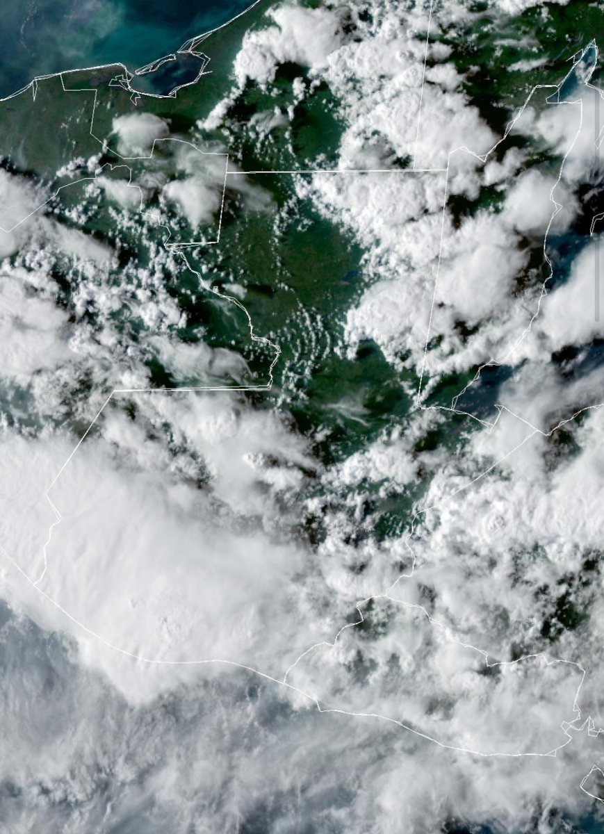 ClimaenGuate's tweet photo. 4:25pm
Mucha nubosidad en varios sectores del país con lluvias o lloviznas 😍

Por fin parece septiembre. https://t.co/BzYbdbgd7f