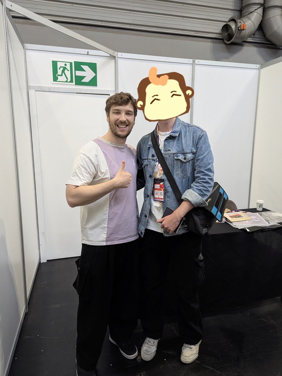 DASGKOS's tweet photo. was also such an honor to meet snuffy and cdawgva, they were so lovely and pateint https://t.co/Iiy1tPHlUl